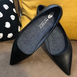 Dr.Scholl’s Pointed Flats, Black  Sz 9